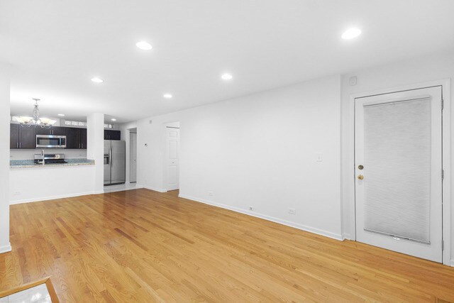 Building Photo - 301 W Goethe St
