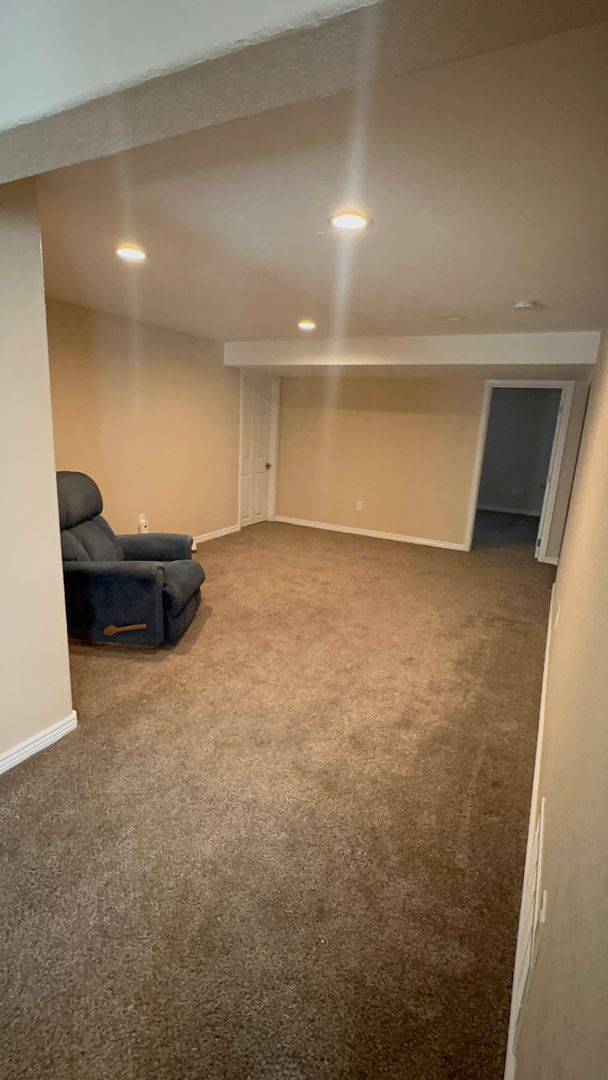 Building Photo - LONG REALTY AND PROPERTY MANAGEMENT- Basement for rent 2BED 1BATH IN HIGHLANDS RANCH