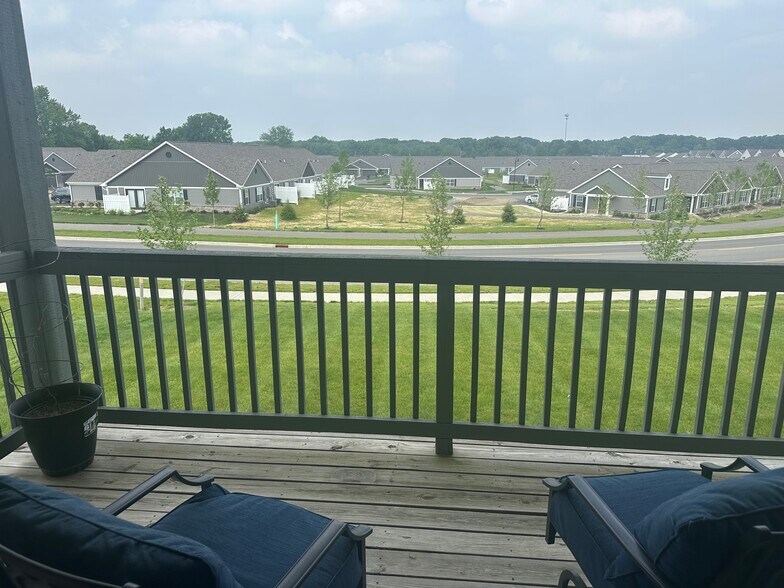 Building Photo - 5914 Bluestone Way