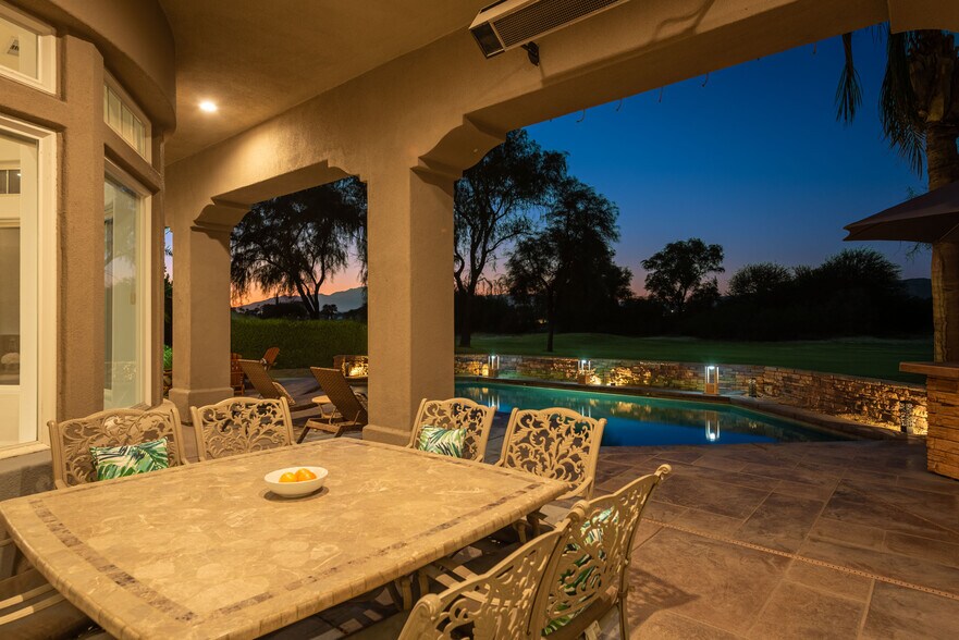 Building Photo - 45 Vista Encantada