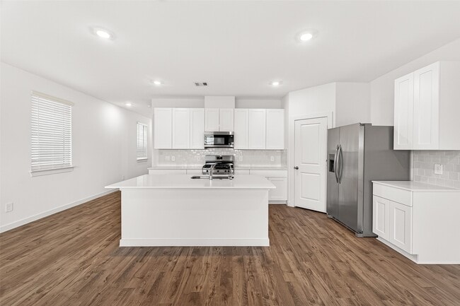 Building Photo - 3523 Adelie Ln