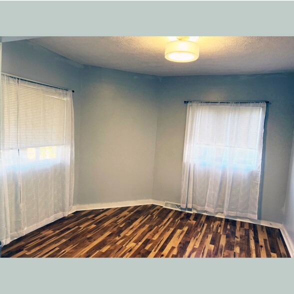 Building Photo - 123 Clearview Ave