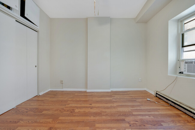 Building Photo - 4102 14th St NW
