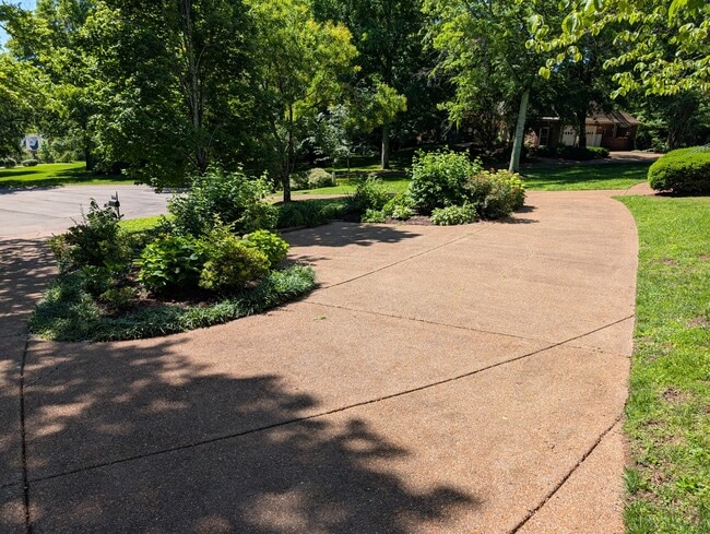 Building Photo - 9301 Grist Mill Ct