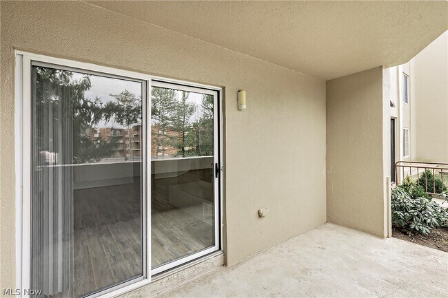 Building Photo - 26101 Village Ln