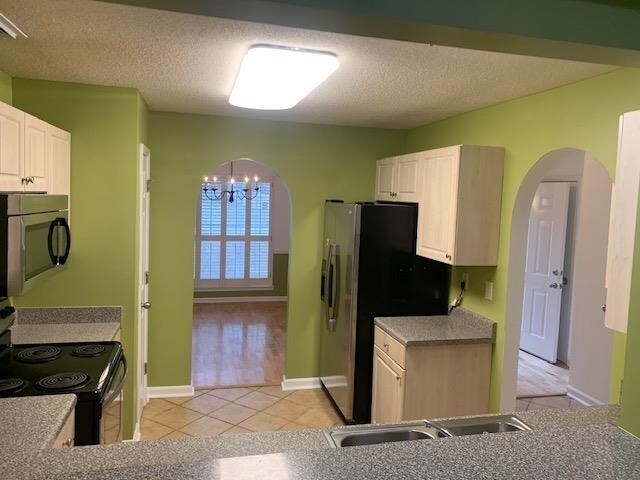 Building Photo - 222 Walnut Trace Dr