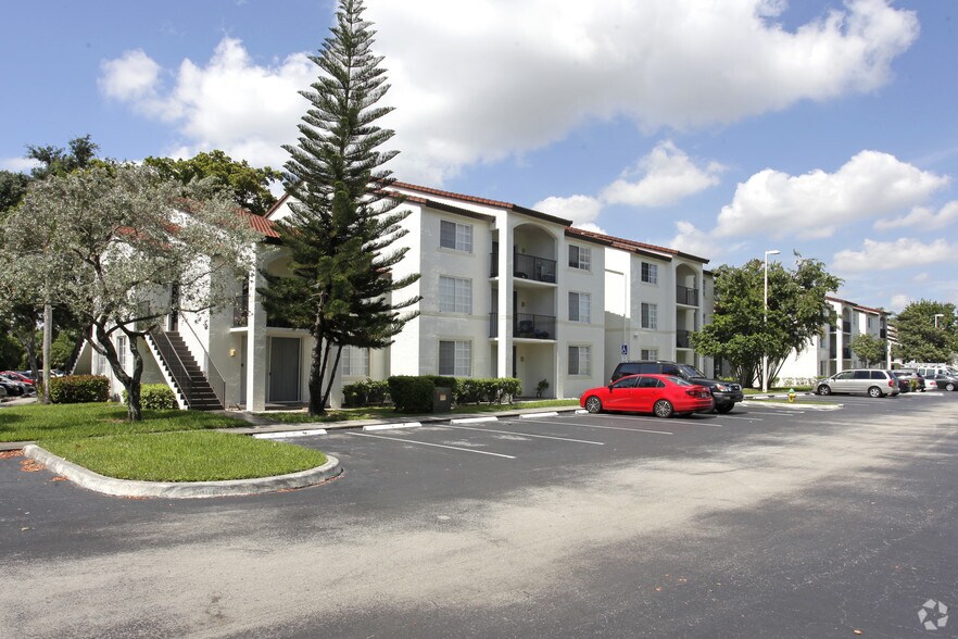 The Lakes at Deerfield 1100 S Military Trl Deerfield Beach FL 33442