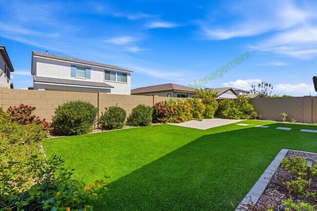 Building Photo - Beautiful Queen Creek Home in Prime Location – Spacious Living with Modern Comforts!