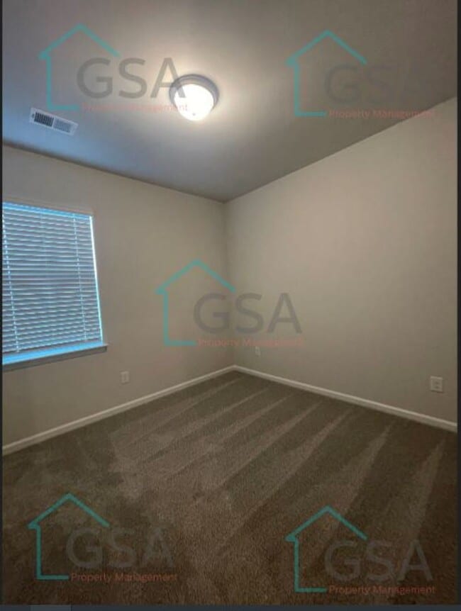 Building Photo - 3 Bedroom 2 Bath Lyman, SC 29365 Available...