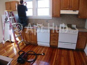 Building Photo - 1.0 bedroom in Somerville Massachusetts 02143