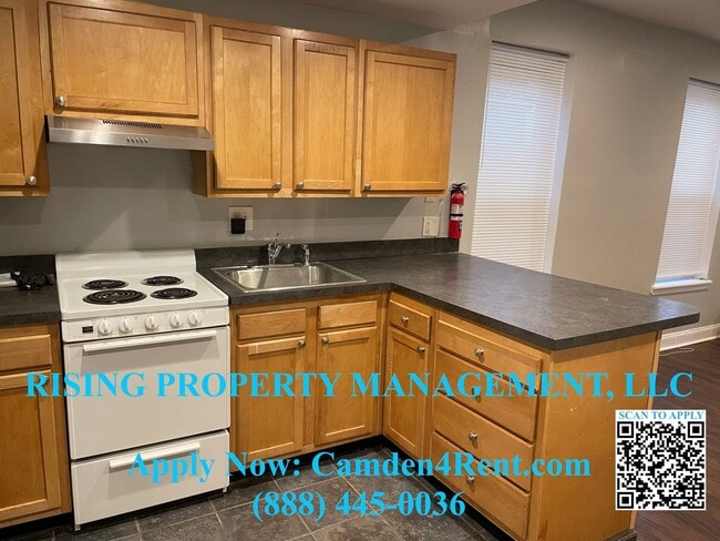 Building Photo - 440 Chambers Ave