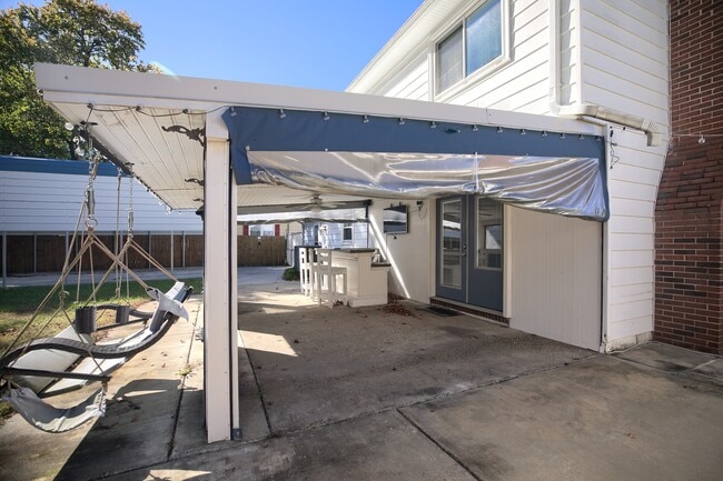 Building Photo - 106 Harris Creek Rd