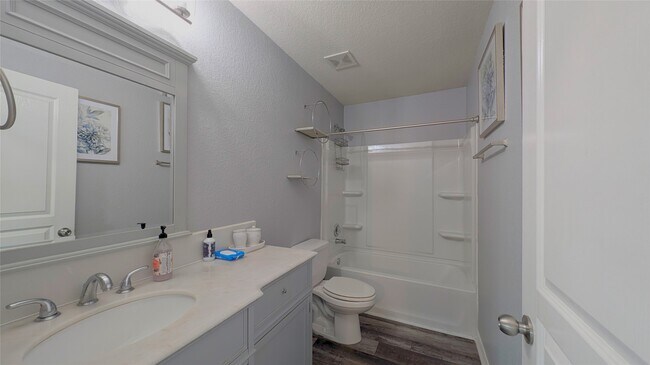 Building Photo - 12311 Skyview Rise Ct
