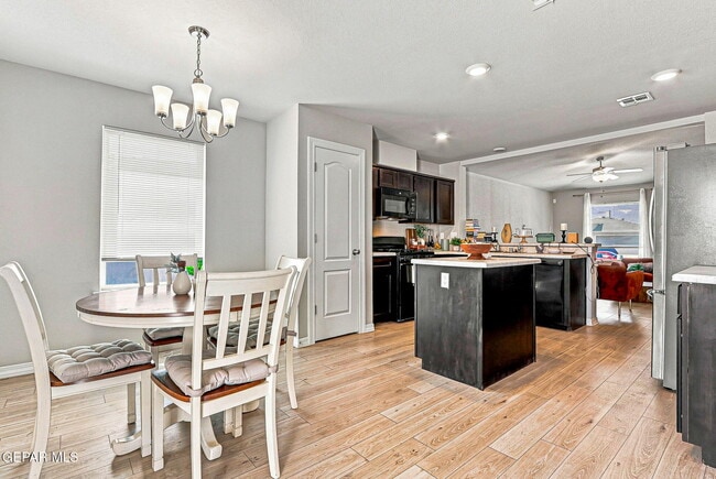 Building Photo - 14552 Mescal Bean Ct