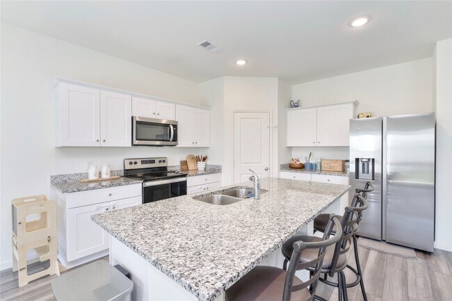 Building Photo - 1660 Hossler Trl