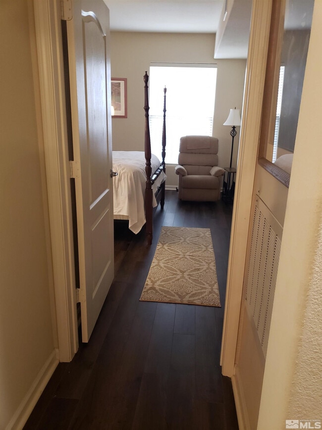 Building Photo - 1325 S Meadows Pkwy