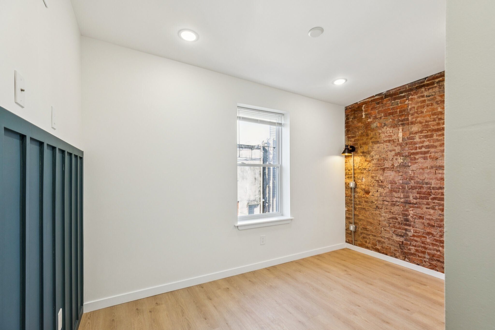 Rear bedroom - 1342 S Stanley St