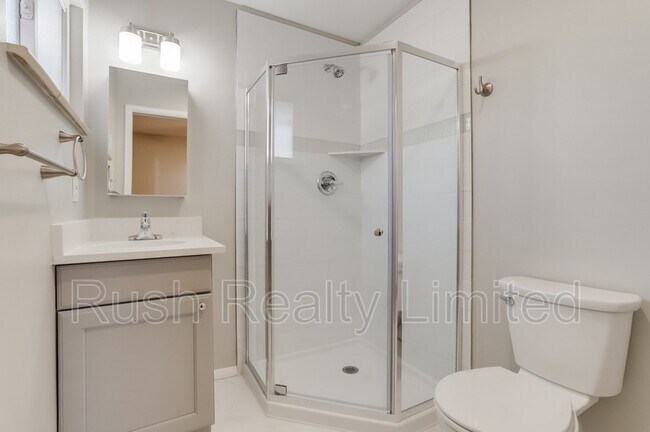 Building Photo - 4326 Raritan St