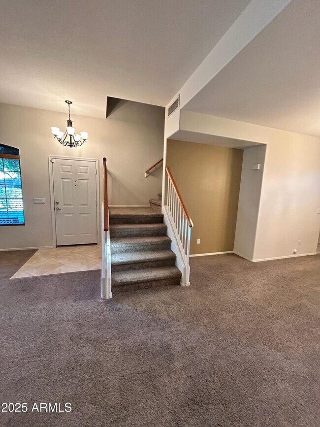 Building Photo - 4620 E Paso Trail