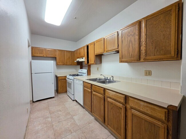 Building Photo - 1431 18th St