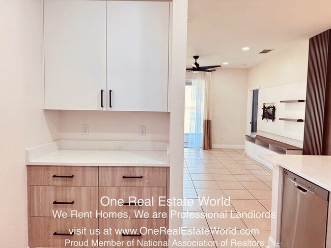 Building Photo - 13507 Summerton Dr