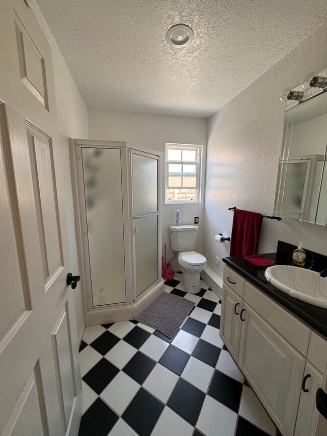 Building Photo - BEAUTIFULLY Updated Home with Pool+ Modern...