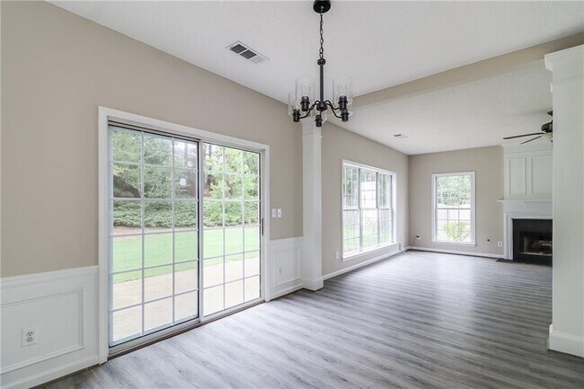 Building Photo - 11745 Bentham Ct