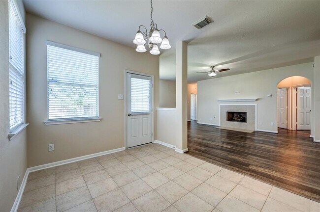 Building Photo - 7414 Compass Rose Dr