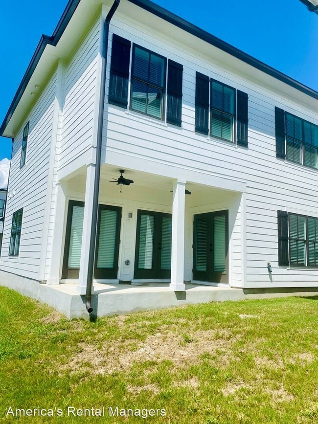 Building Photo - 4 br, 2.5 bath House - 4668 Casablanca Drive