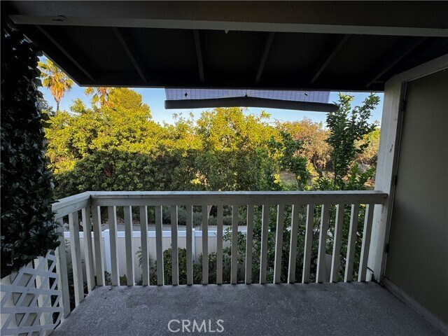 Building Photo - 26312 Los Viveros