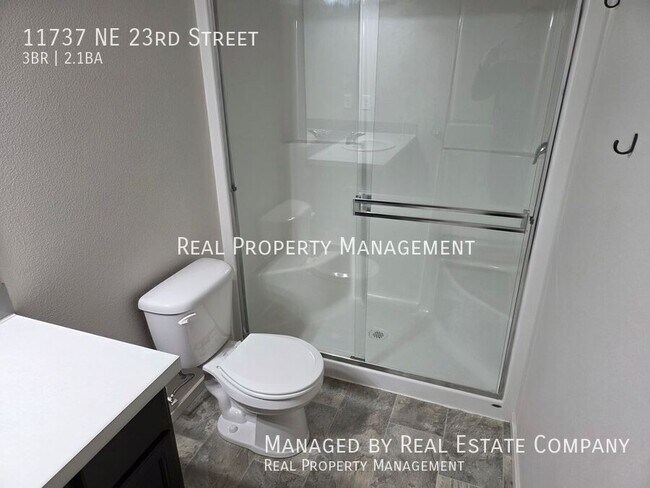 Building Photo - 11737 NE 23rd St