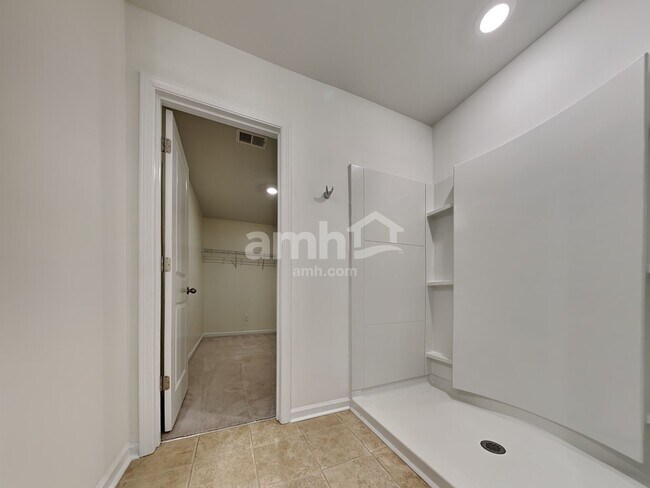 Building Photo - 486 Spanish Wells Rd