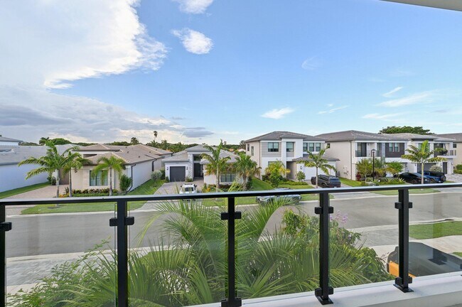 Building Photo - 8107 Crystal Downs Ave