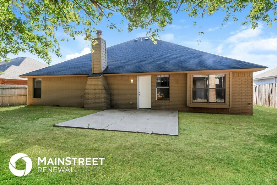 Building Photo - 4008 Beachcomber Dr