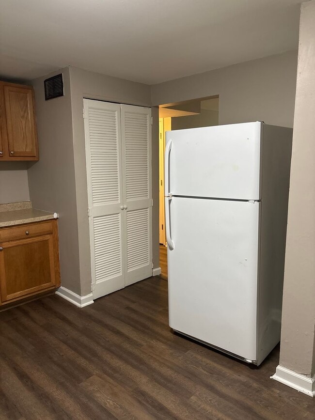 Building Photo - 3709 Beulah Rd