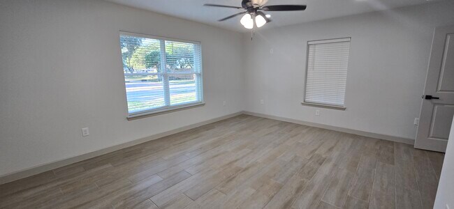 Building Photo - 3809 Buddy Owens Blvd