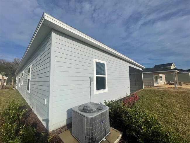 Building Photo - 1695 NW 44th Ct