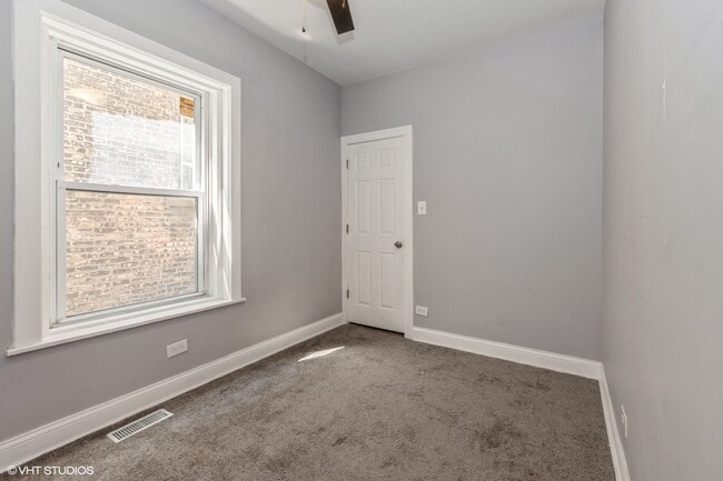 Building Photo - 1060 N Spaulding Ave