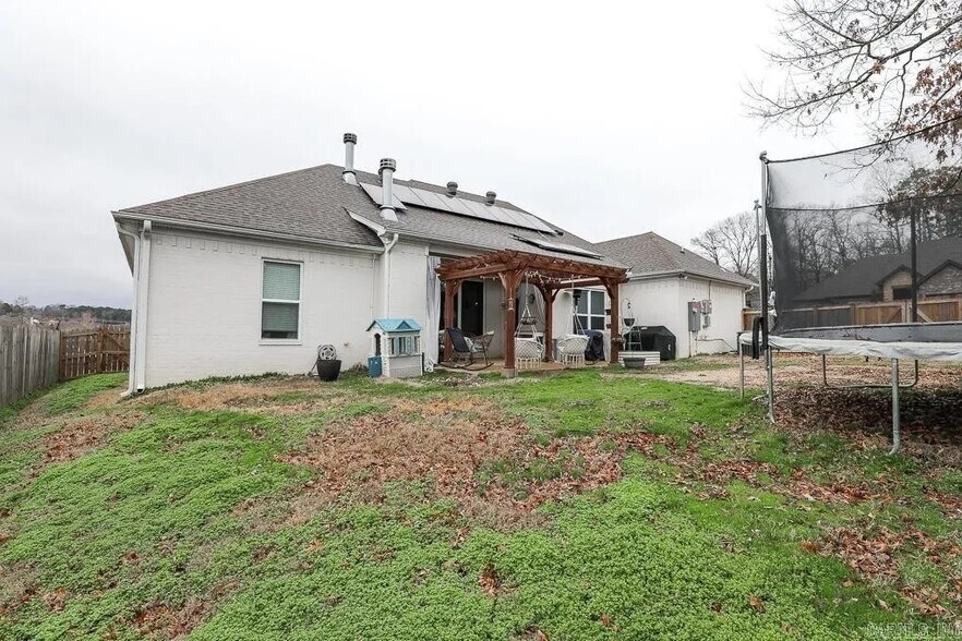 Building Photo - 613 Creekside Cv