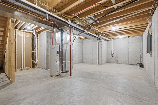 Building Photo - 15348 Jessica St