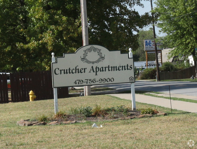 Primary Photo - Crutcher Apartments