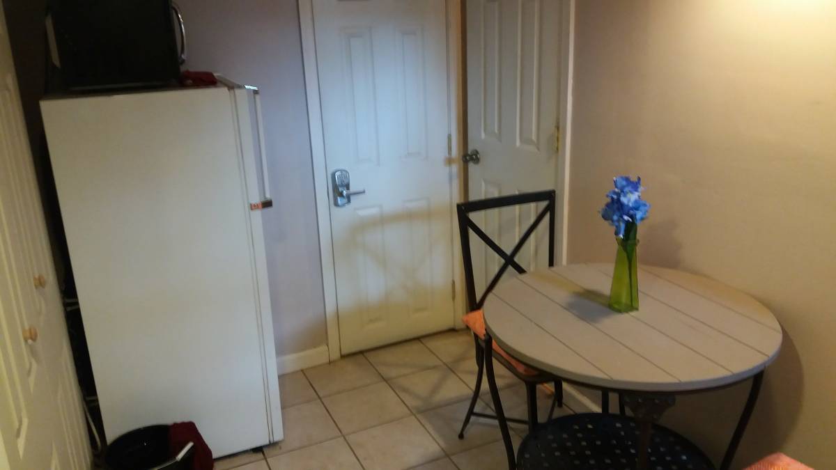 Building Photo - 224 Evans Ln