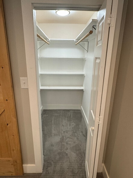 Building Photo - 329 E 25th St