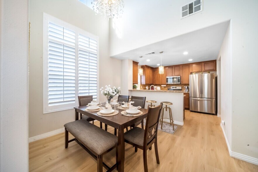 Building Photo - 52154 Rosewood