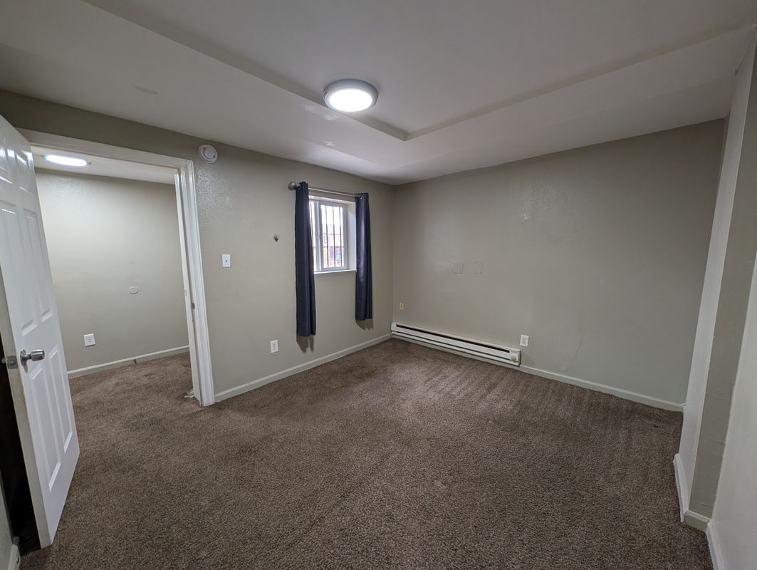 Building Photo - 1537 Uinta St