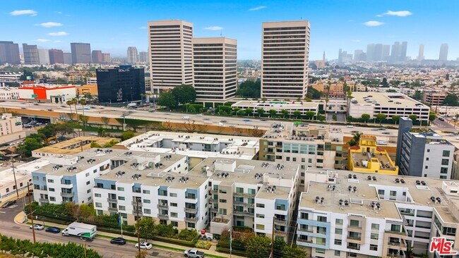 Building Photo - 1700 Sawtelle Blvd