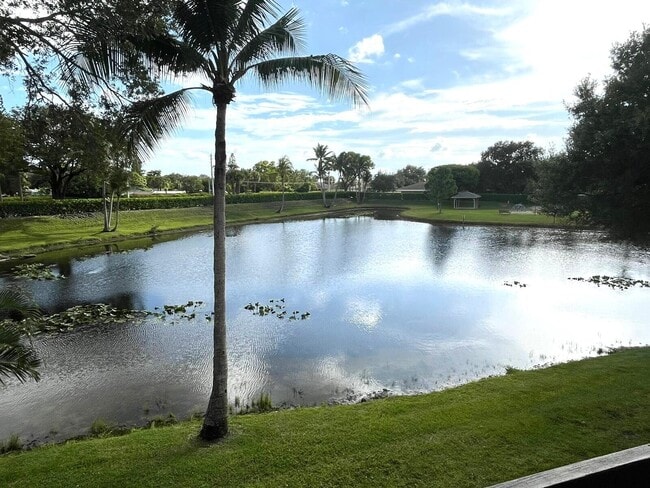 Building Photo - 4105 Inlet Cir