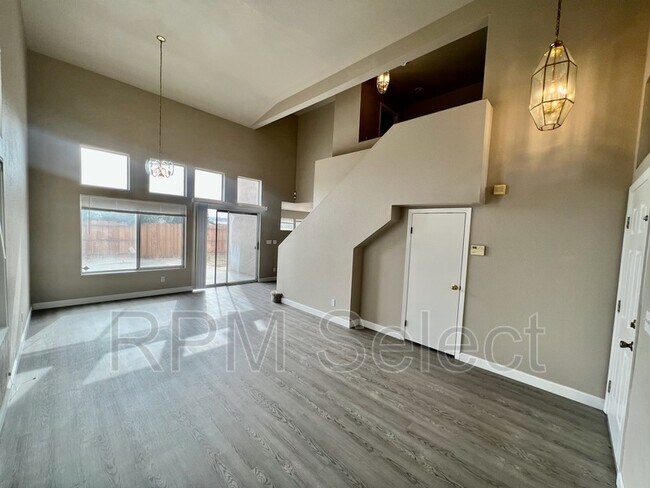 Building Photo - 4932 Chaps Ct