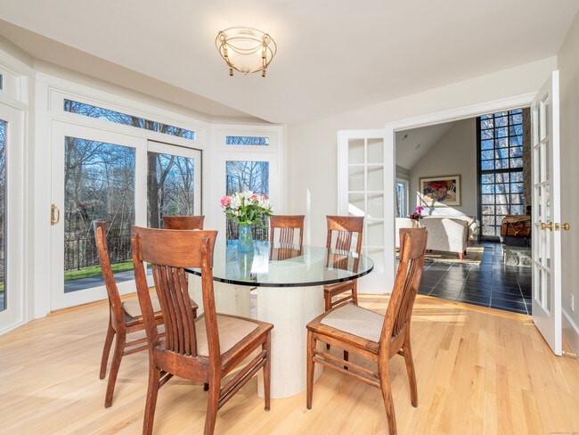 Building Photo - 21 Pent Rd