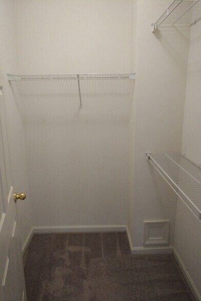 Building Photo - 2653 Park Tower Drive Unit 102